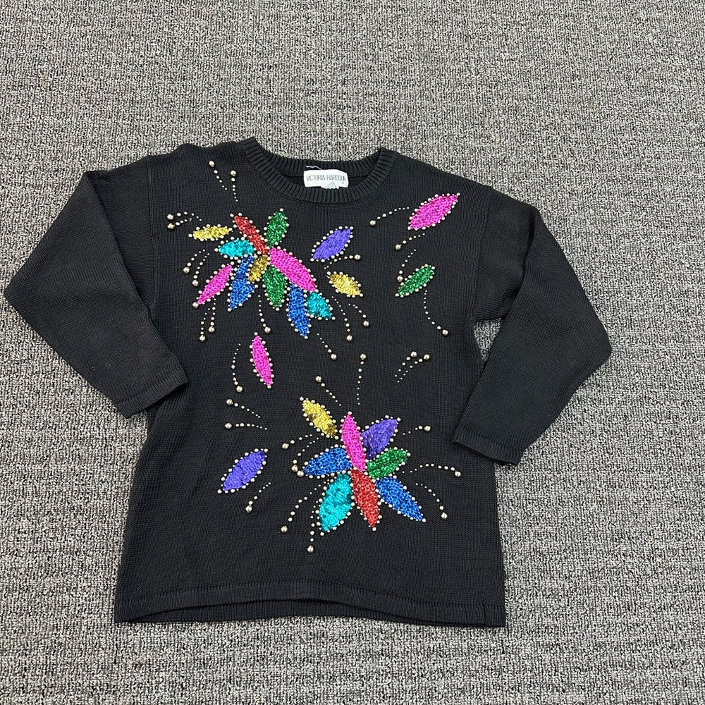 Victoria Harbour vintage Sweater size large